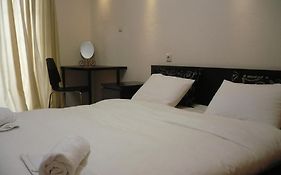 Alexandros Hotel